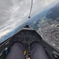Flugwegposition um 12:27:46: Aufgenommen in der Nähe von Innsbruck, Österreich in 2371 Meter